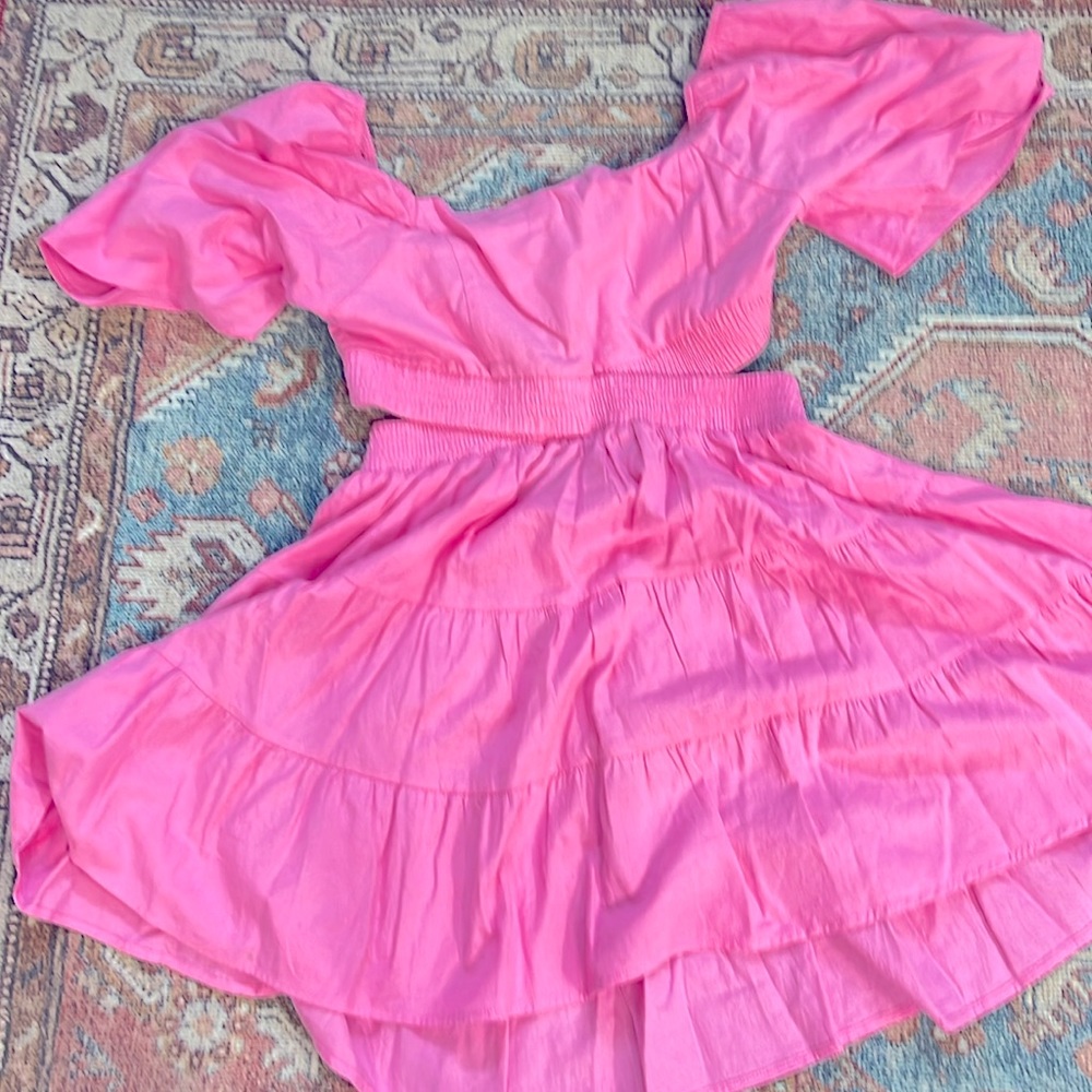 Square neck summer dress with cross over waist.